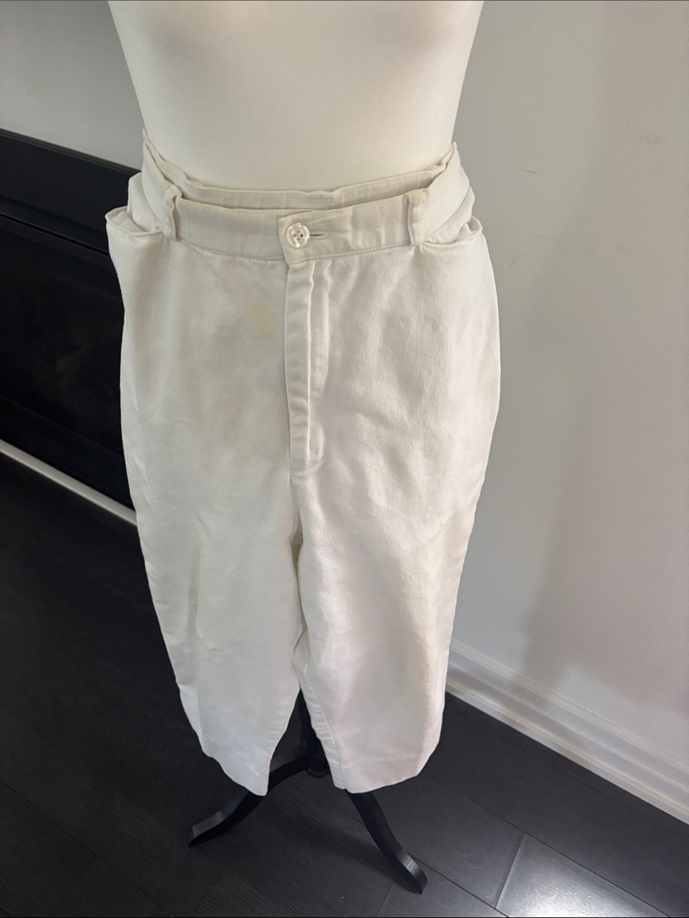 Cropped White High-Waist Linen Blend Pants